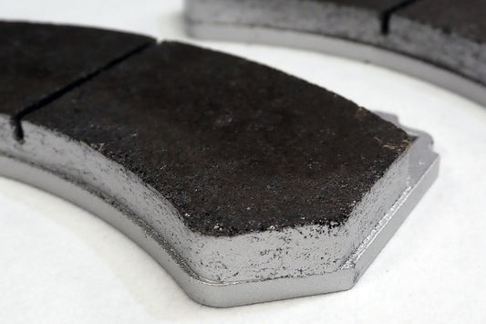 R35 Front Brake Pads – For Steel Rotors