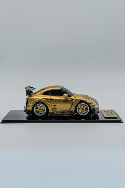 TopSecret Thailand - R35 - scale 10 cm model car